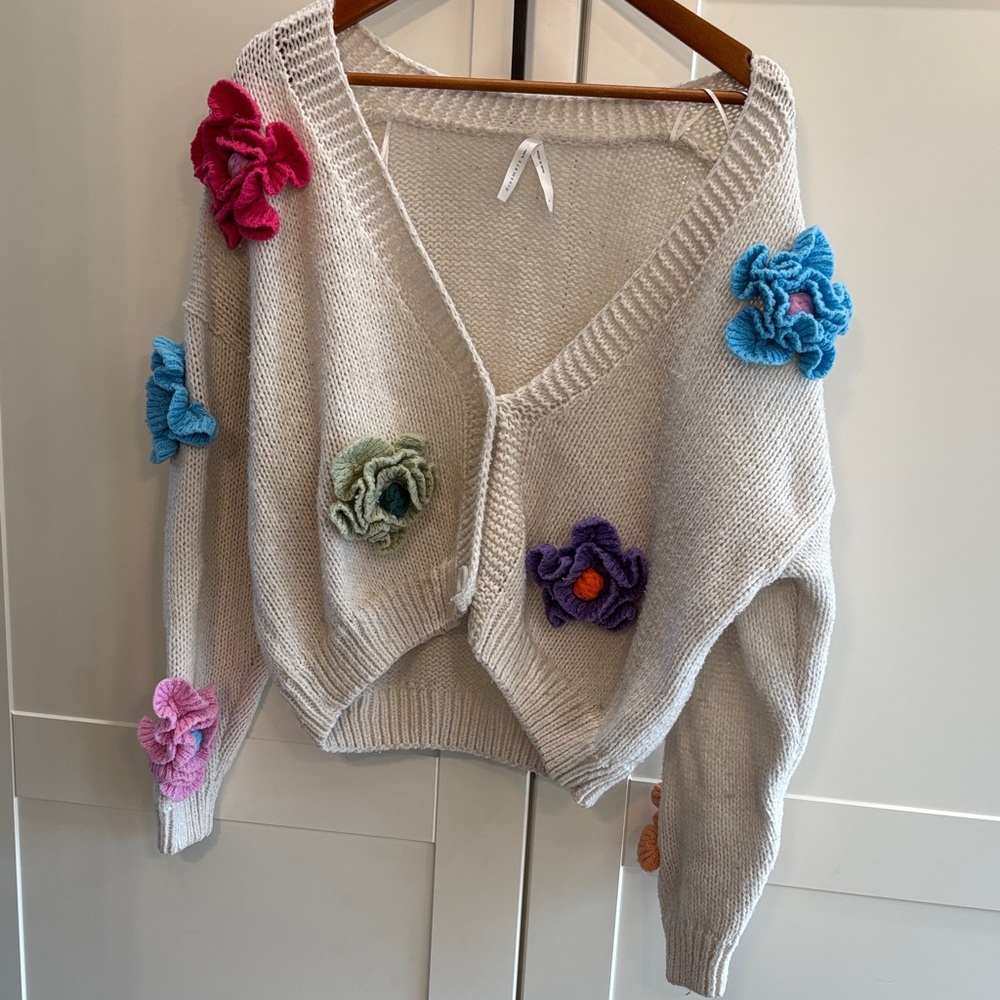 Cream V-Neck Cardigan Sweater by dreamers with Multi-Color Knit Flowers